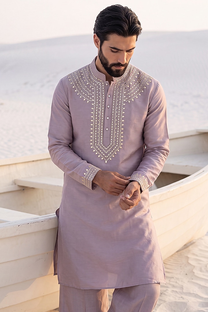 Lilac Chanderi Silk Embroidered Kurta Set by AMIT ARORA at Pernia's Pop Up Shop