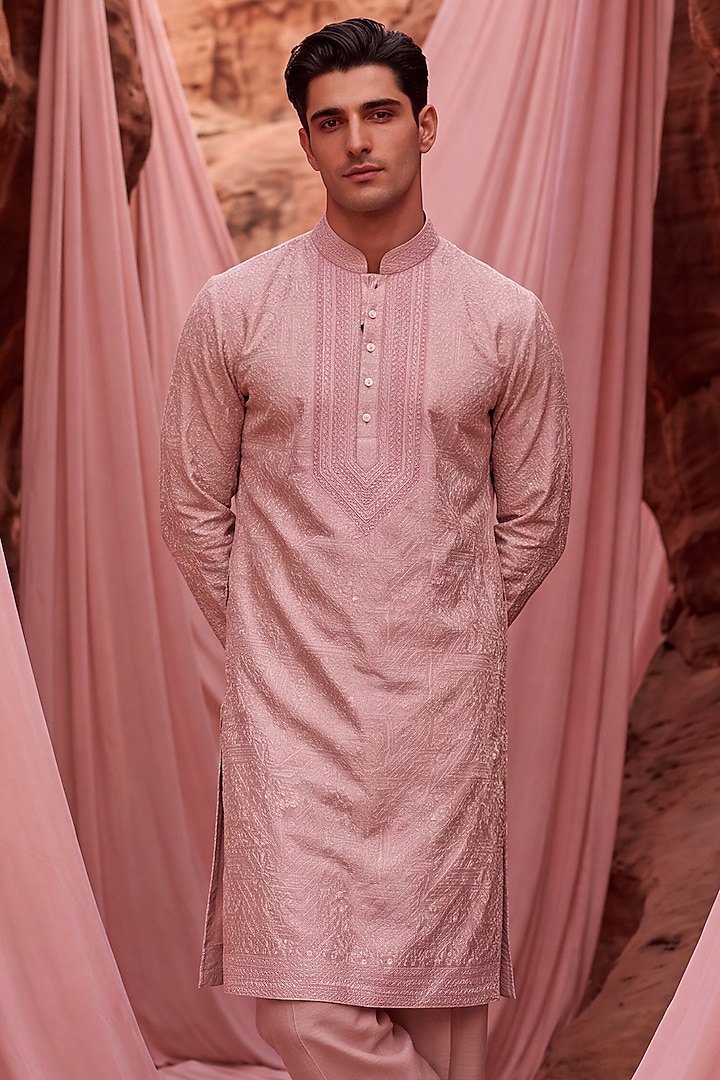 Pink Chanderi Silk Embroidered Kurta Set by AMIT ARORA at Pernia's Pop Up Shop