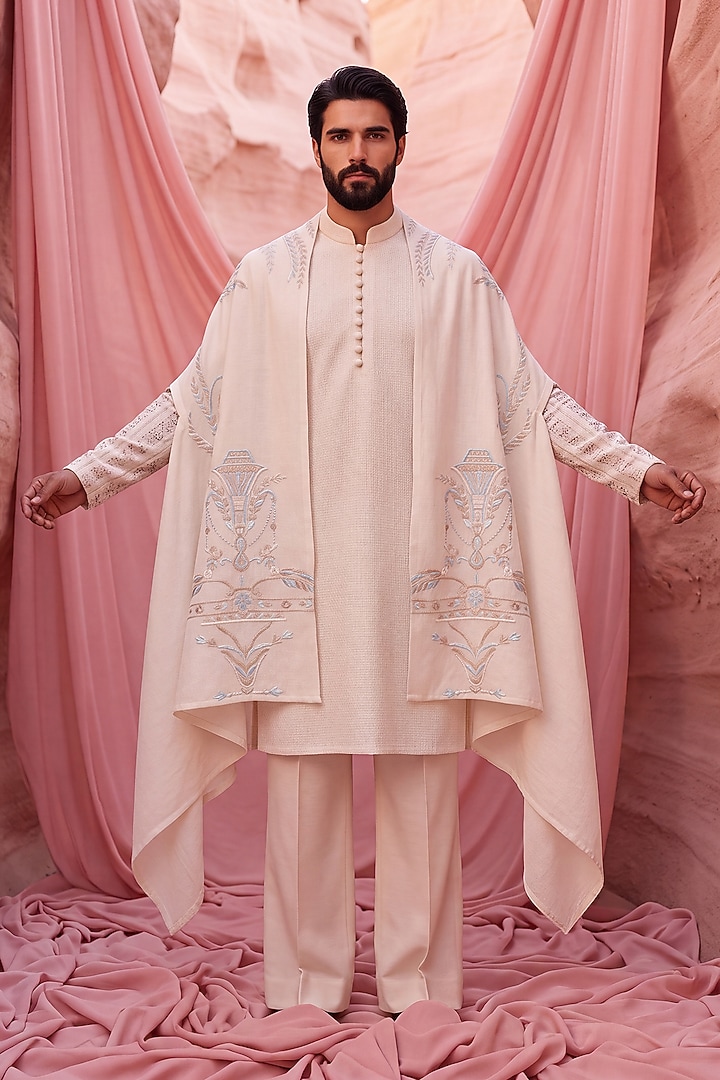 Ivory Knit Kurta Set by AMIT ARORA at Pernia's Pop Up Shop