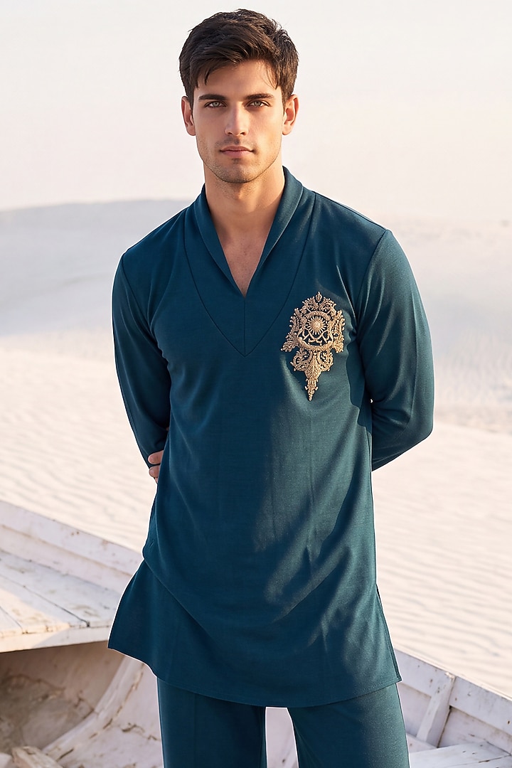Turquoise Knit Embroidered Kurta Set by AMIT ARORA at Pernia's Pop Up Shop