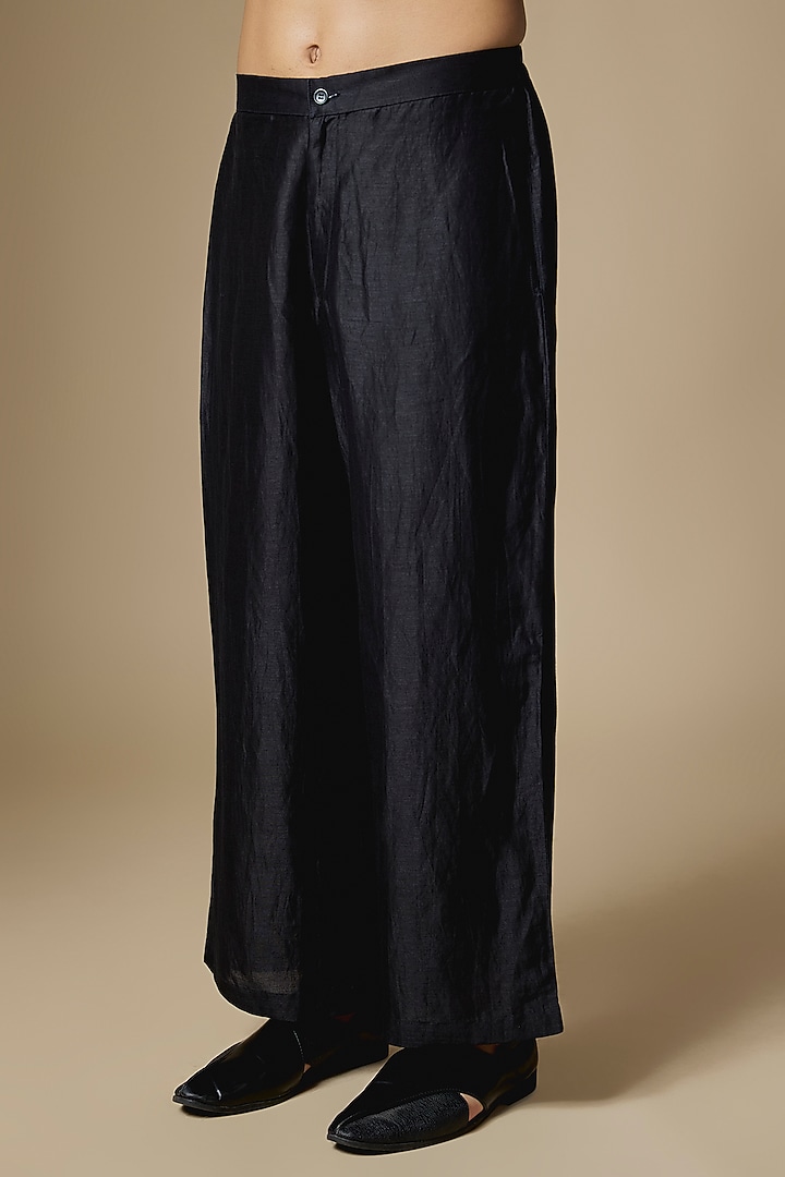Black Linen Silk Kurta Set by AMIT ARORA at Pernia's Pop Up Shop