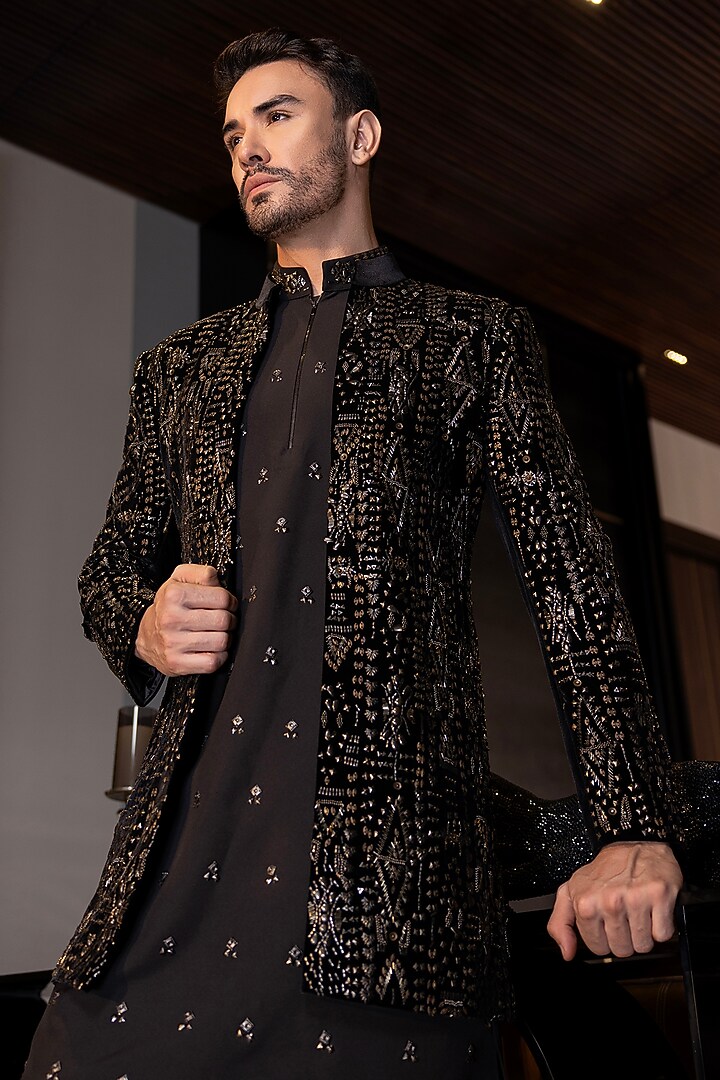 Black Silk Velvet Hand Embroidered Indo-Western Set by AMIT ARORA at Pernia's Pop Up Shop