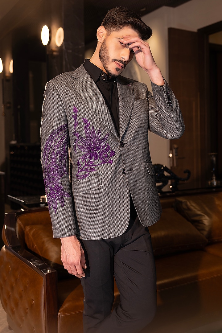 Grey Textured Knit Embroidered Tuxedo by AMIT ARORA