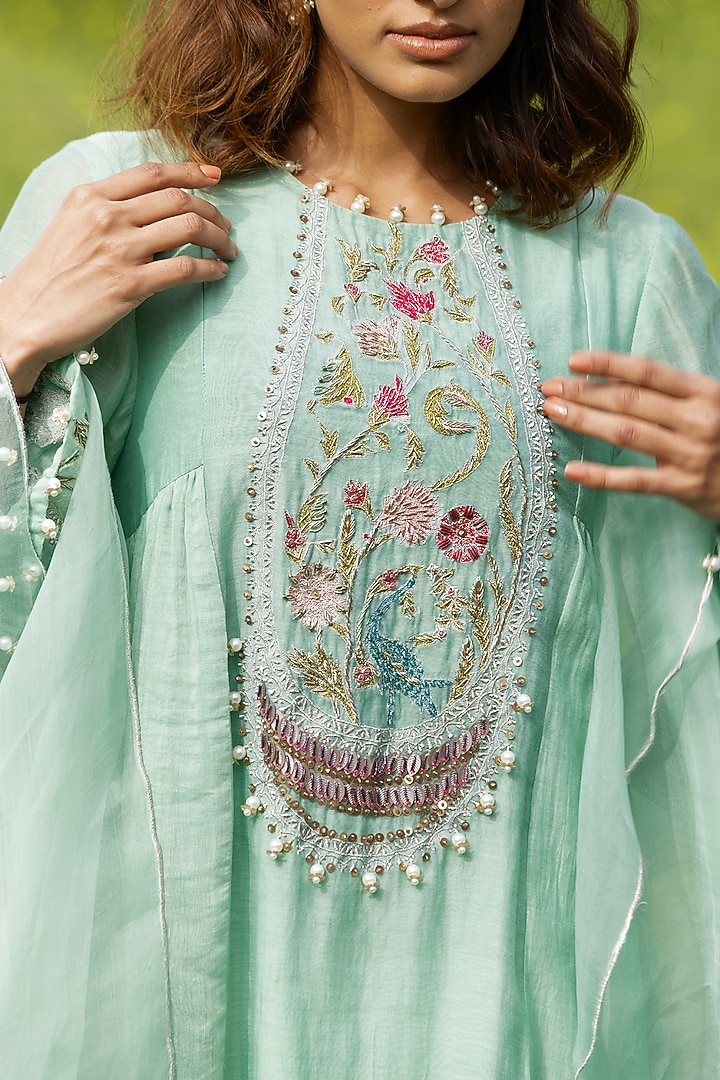 Sea Green Chanderi Hand Embroidered Kurta Set by AMRTA By Guneet Kondal at Pernia's Pop Up Shop
