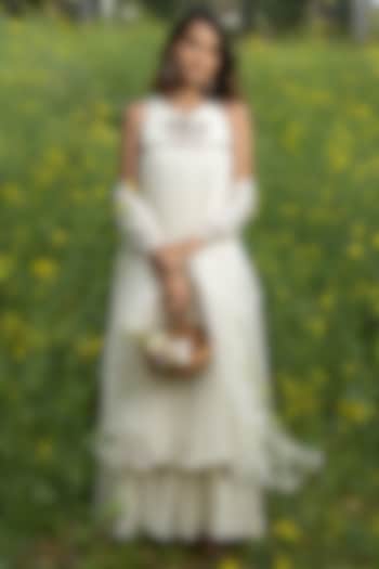 Neutral Chanderi Hand Embroidered Party Wear Anarkali Set by AMRTA By Guneet Kondal at Pernia's Pop Up Shop