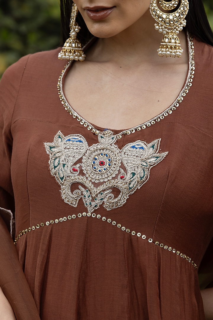 Coco-Colored Chanderi Hand Embroidered Wedding Anarkali Set by AMRTA By Guneet Kondal at Pernia's Pop Up Shop