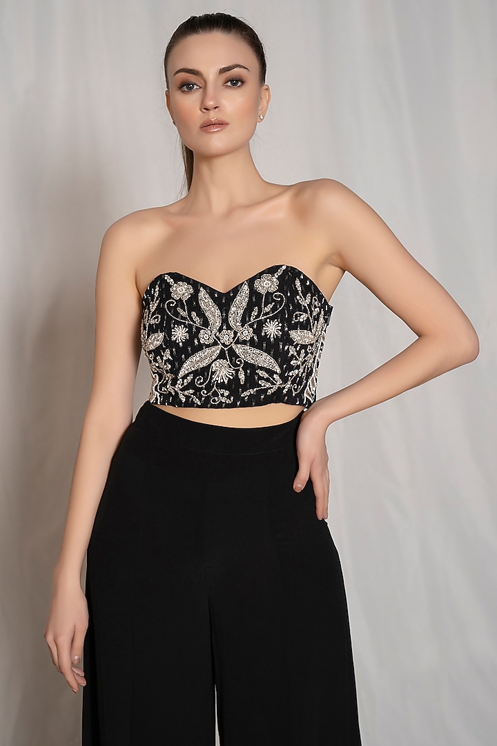 Black Viscose Moss Crepe Pant Set by AMRTA By Guneet Kondal at Pernia's Pop Up Shop