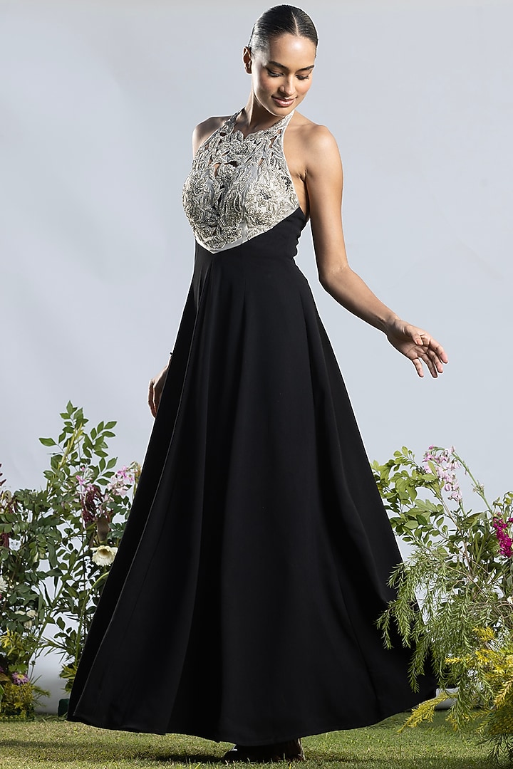 Black & Silver Banarasi Shimmer Floral Embroidered Engagement Gown by AMRTA By Guneet Kondal at Pernia's Pop Up Shop