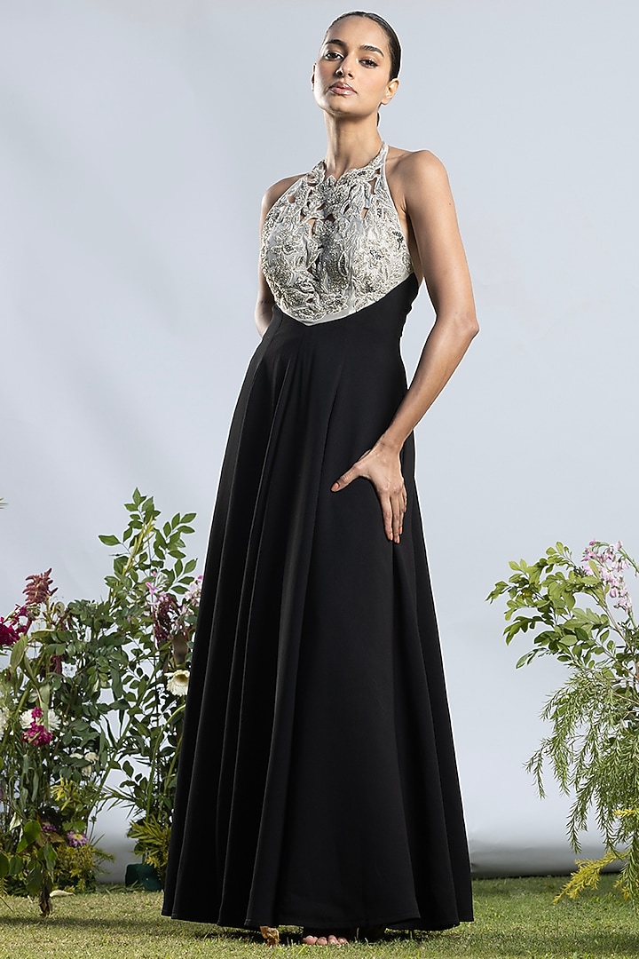 Black & Silver Banarasi Shimmer Floral Embroidered Engagement Gown by AMRTA By Guneet Kondal at Pernia's Pop Up Shop