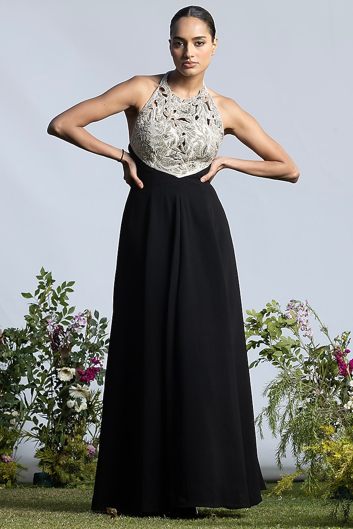 Black & Silver Banarasi Shimmer Floral Embroidered Engagement Gown by AMRTA By Guneet Kondal at Pernia's Pop Up Shop