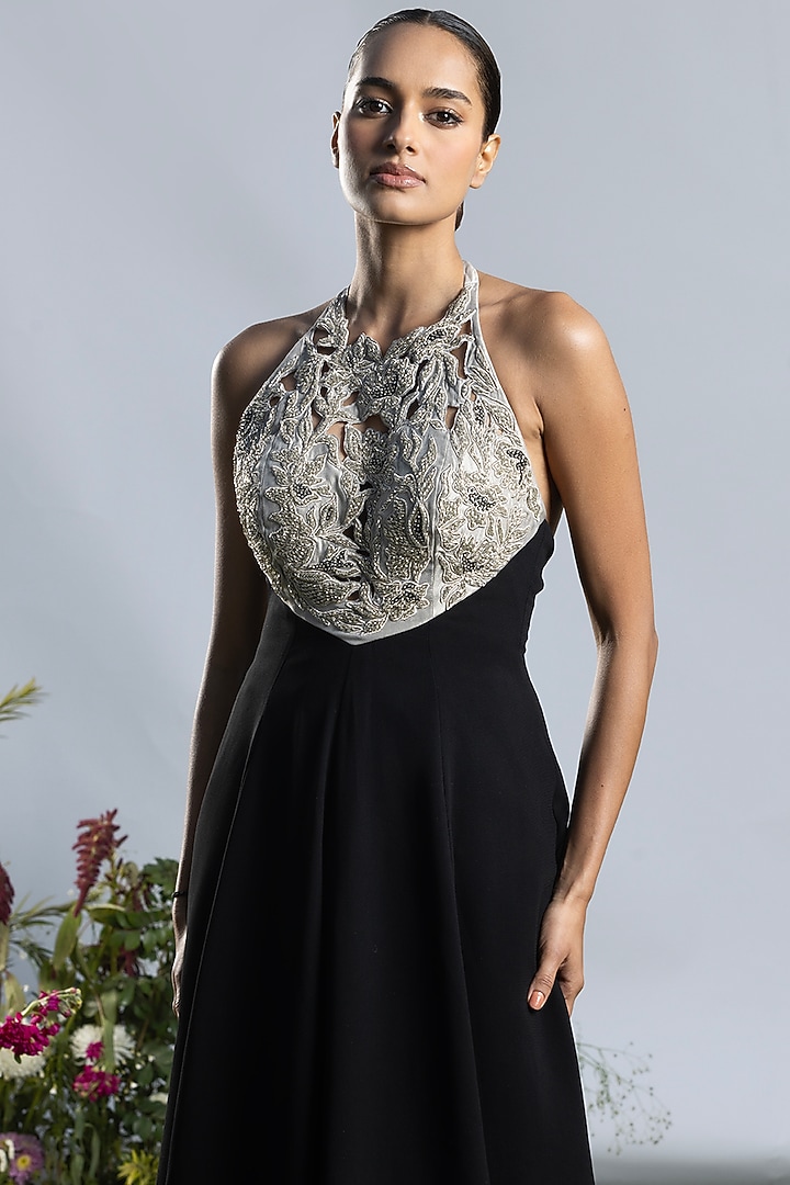 Black & Silver Banarasi Shimmer Floral Embroidered Engagement Gown by AMRTA By Guneet Kondal at Pernia's Pop Up Shop