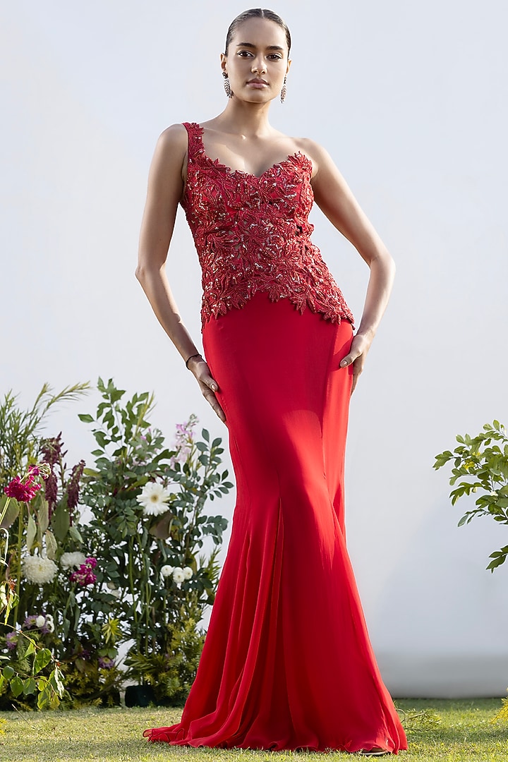 Scarlet Red Georgette Skirt Set by AMRTA By Guneet Kondal at Pernia's Pop Up Shop