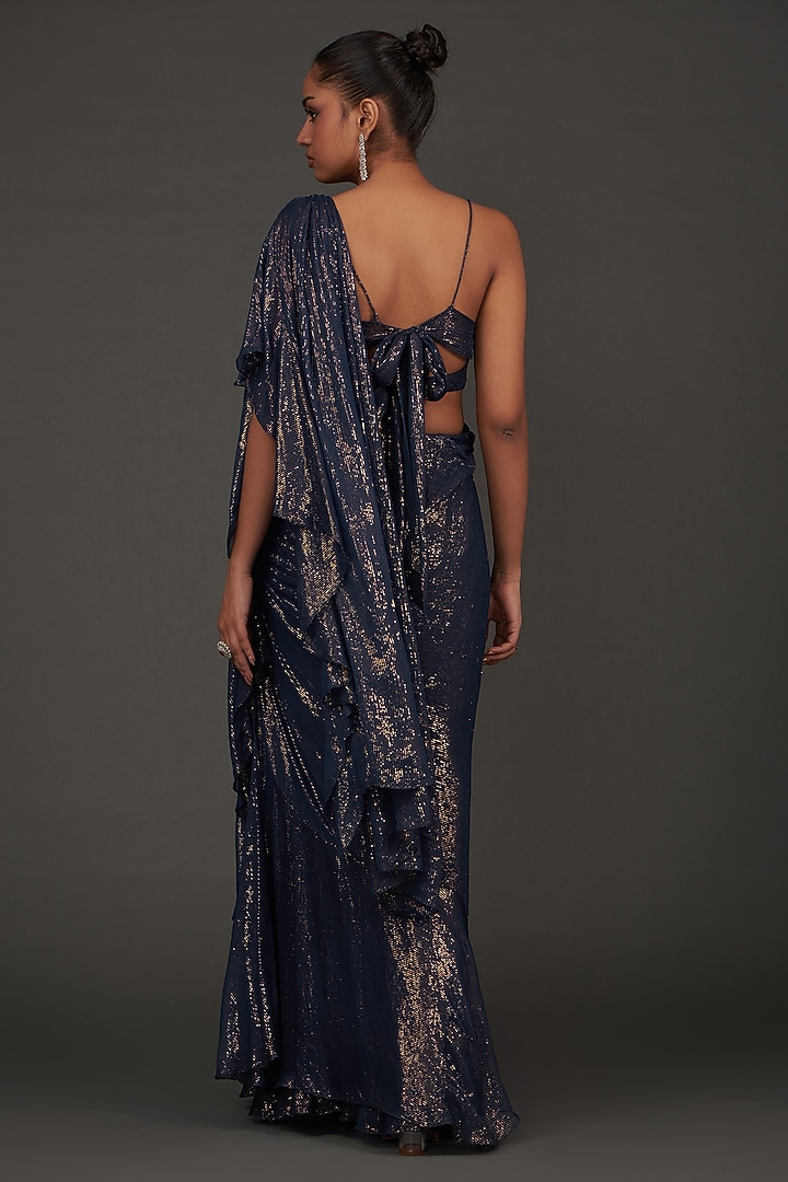 Blue Viscose Chiffon Metallic Yarn Pre-Draped Party Wear Saree Set by AMRTA By Guneet Kondal at Pernia's Pop Up Shop