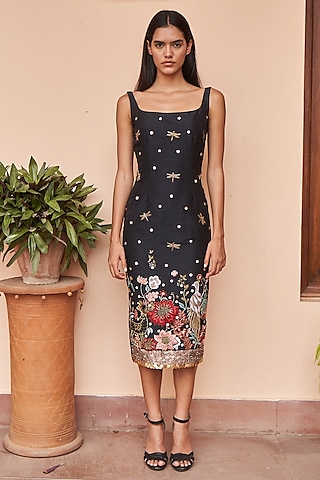 Black Raw Silk Midi Dress by AMRTA By Guneet Kondal