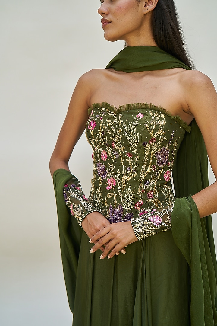Green Viscose Chinon Pleated Wedding Lehenga Set by AMRTA By Guneet Kondal at Pernia's Pop Up Shop
