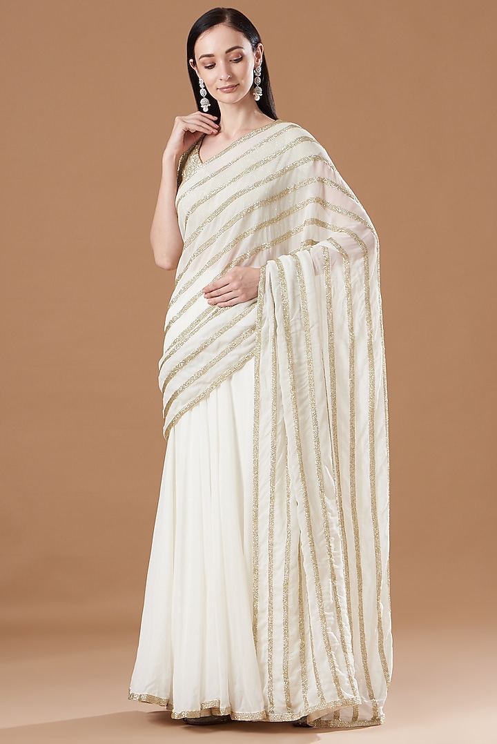 Ivory Georgette Pre-Stitched Saree Set by Amrita Thakur