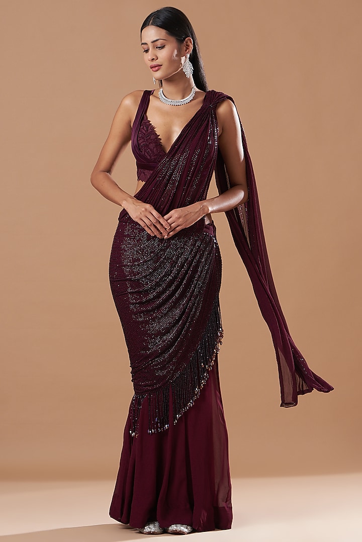 Wine Georgette Draped Saree Set by Amrita Thakur at Pernia's Pop Up Shop