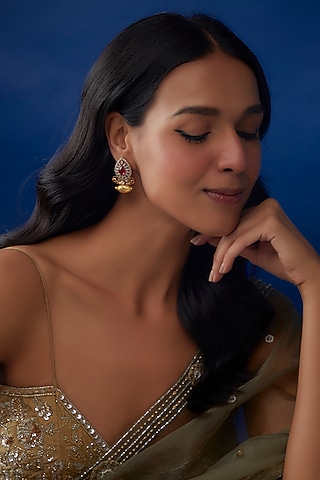 Gold Finish Kundan & Onyx Stud Earrings In Sterling Silver by AMETHYST