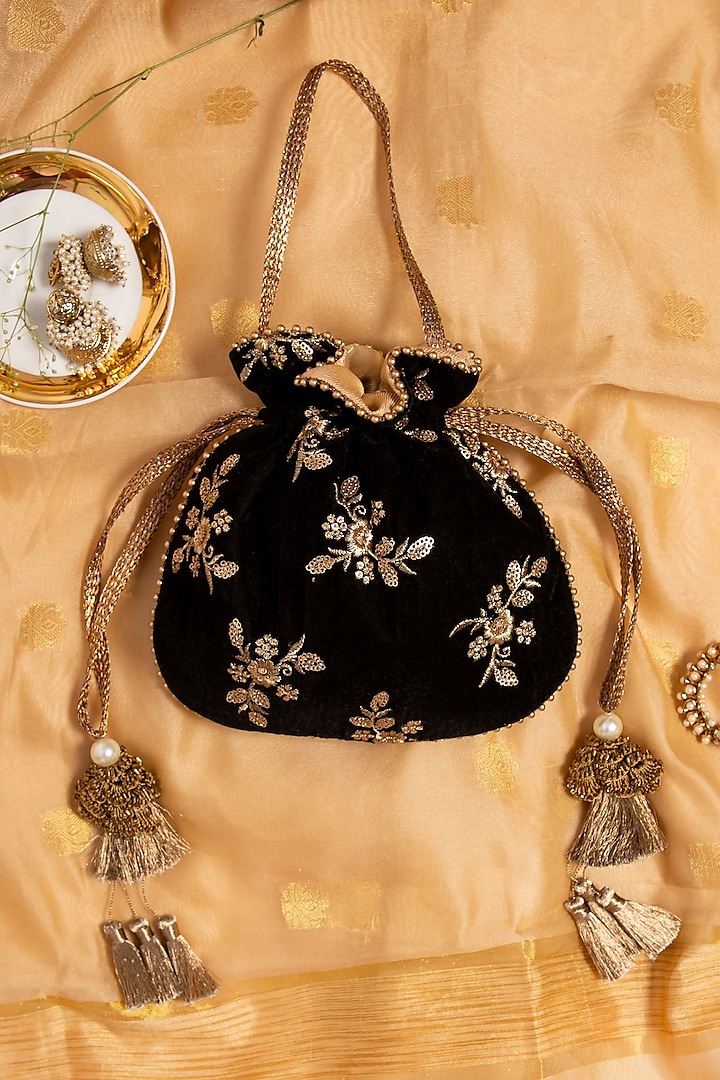 Black Floral Embroidered Potli by AMYRA