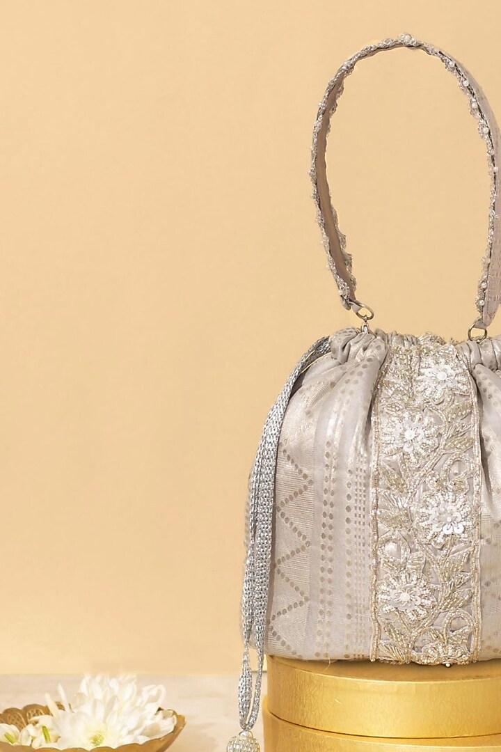 Silver Organza Embellished Bucket Bag by AMYRA at Pernia's Pop Up Shop