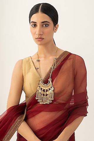 Antique Gold Plated Faux Pearl Necklace by AMAMA