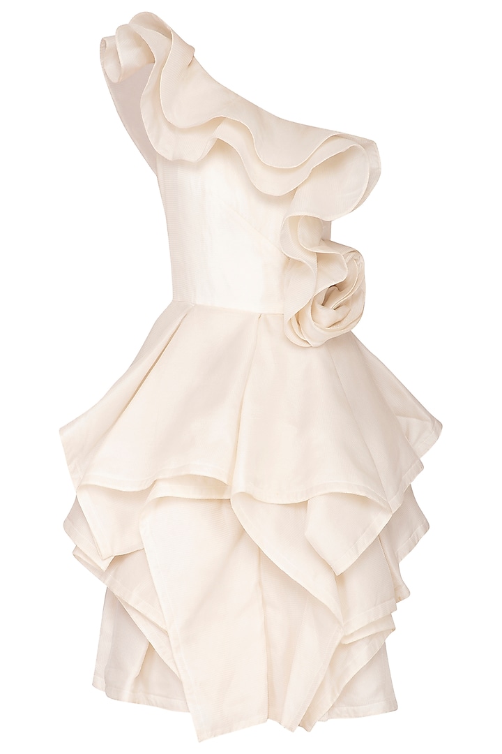 Off White Ruffled Dress Design by AMIT GT at Pernia's Pop Up Shop 2023