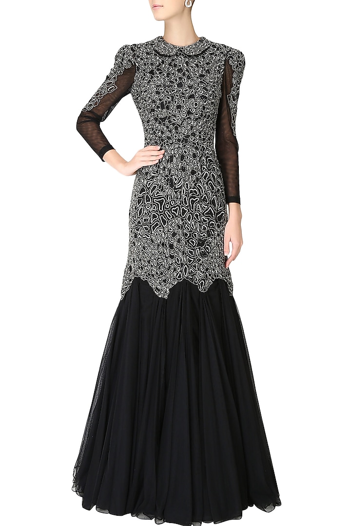 Black textured embroidered mermaid gown available only at Pernia's Pop Up Shop.