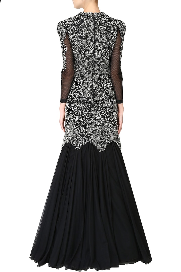 Black textured embroidered mermaid gown available only at Pernia's Pop Up Shop.