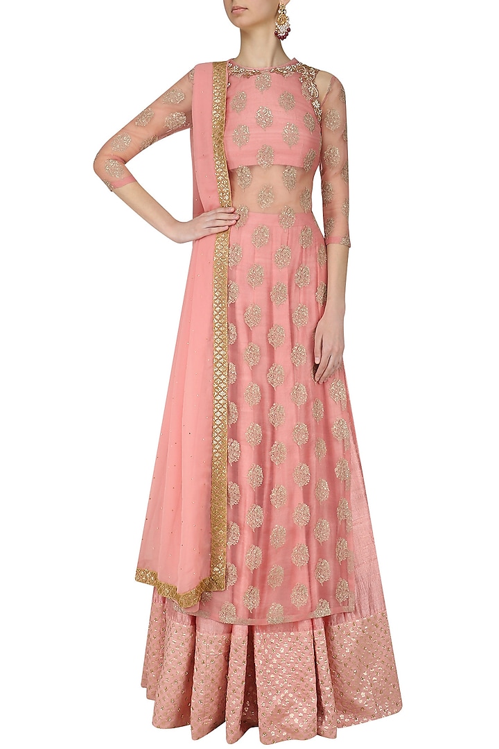 Dusty pink embroidered kurta lehenga set available only at Pernia's Pop Up Shop.