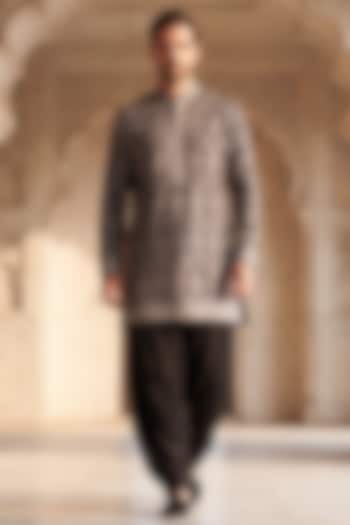 Black Silk Embroidered Kurta Set by AMIT ARORA at Pernia's Pop Up Shop