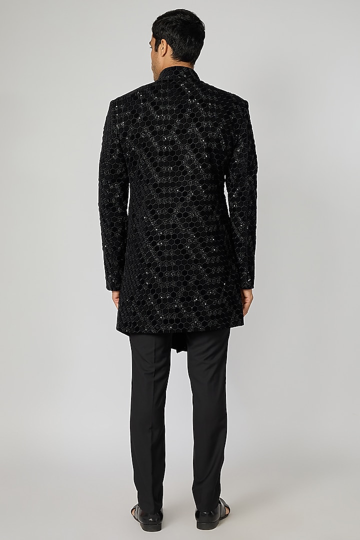 Black Velvet Machine & Hand Embroidered Indo-Western Set by AMIT ARORA at Pernia's Pop Up Shop