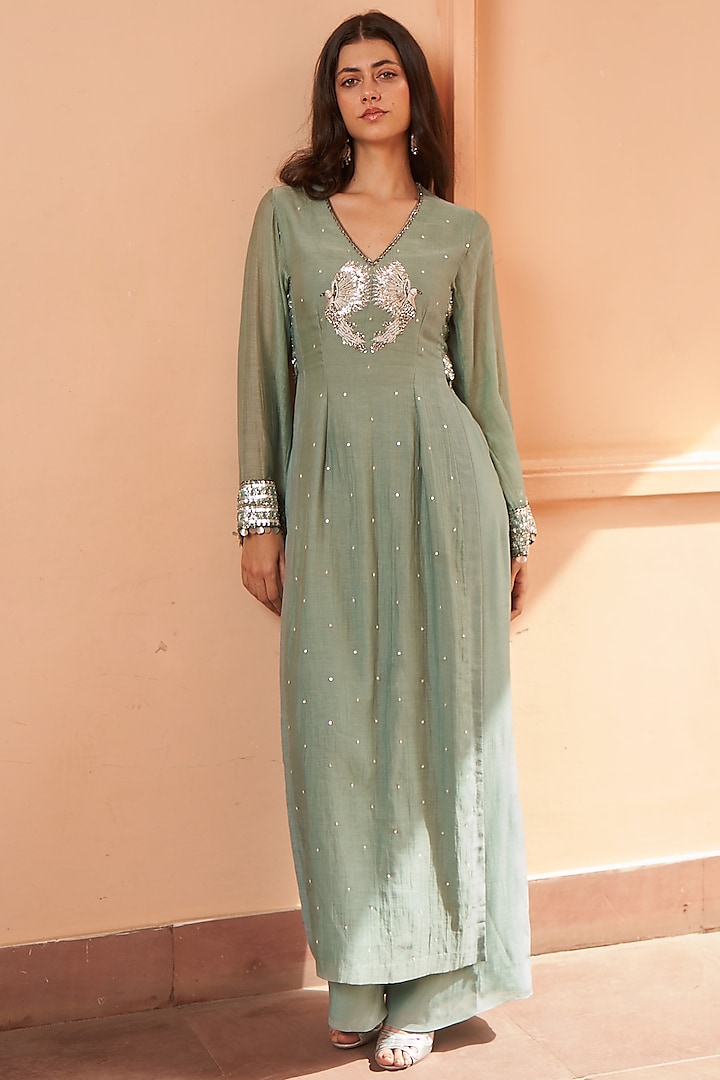 Green Cotton Silk Zardosi Hand Embroidered Kaftan Set by AMRTA By Guneet Kondal at Pernia's Pop Up Shop