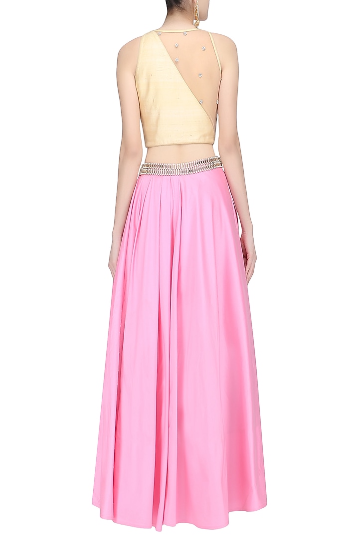 Biege gold floral embroidered crop top and pink skirt set available only at Pernia's Pop Up Shop.