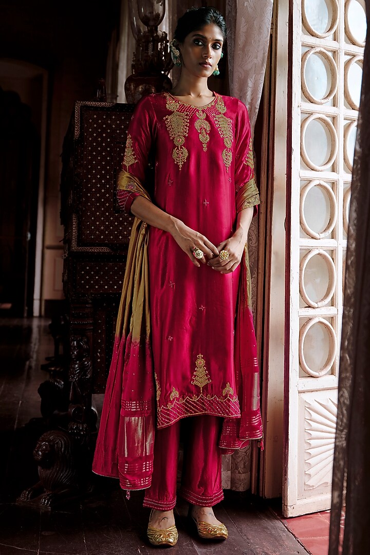 Royal Burgundy Slub Satin Dabka Embroidered Kurta Set by ANANTI at Pernia's Pop Up Shop
