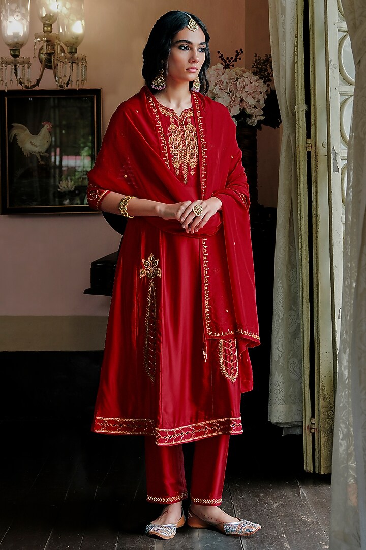 Maroon Bamberg Satin Cutwork Embroidered A-Line Kurta Set by ANANTI at Pernia's Pop Up Shop