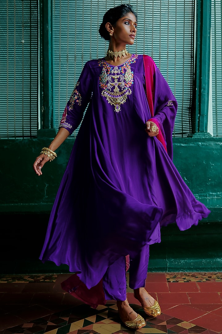 Purple & Magenta Pink Natural Crepe Embellished Asymmetrical Kurta Set by ANANTI at Pernia's Pop Up Shop