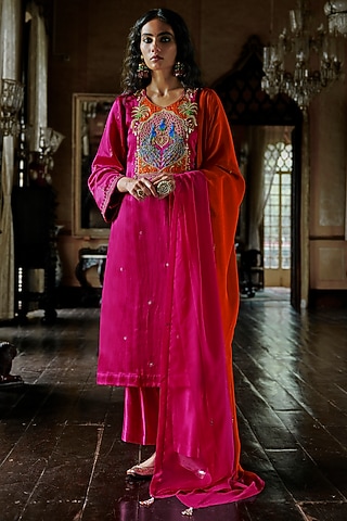 Magenta Pink Slub Textured Satin Dabka Embroidered Kurta Set  by ANANTI