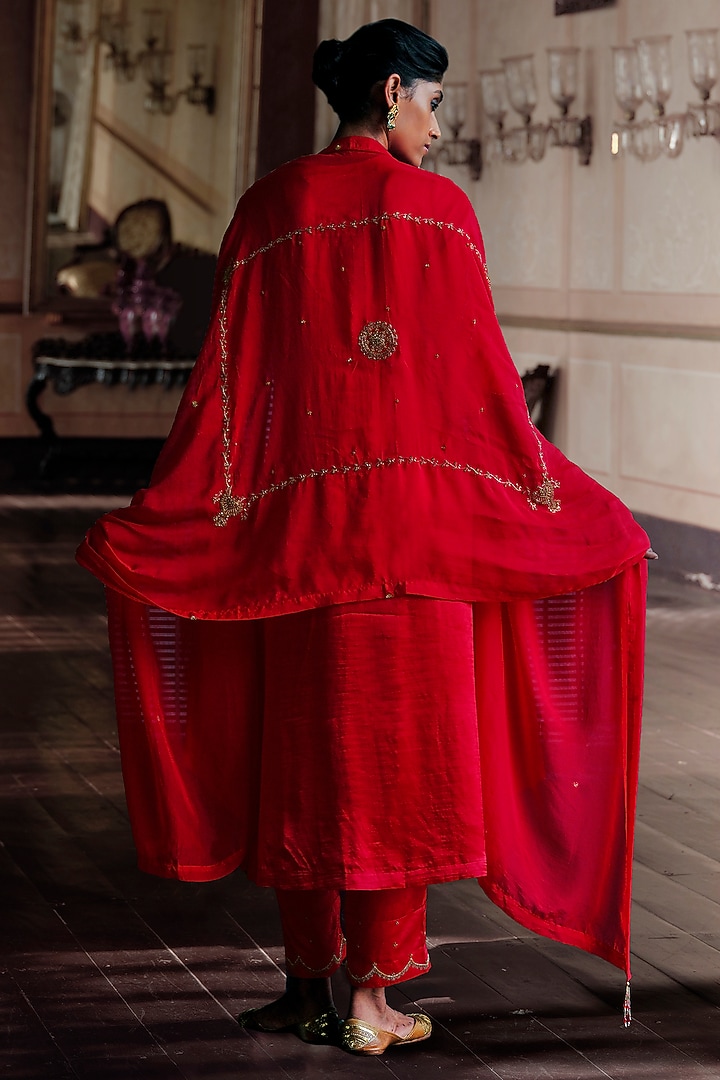 Coral Red Slub Satin Cutwork Embellished Kurta Set by ANANTI at Pernia's Pop Up Shop