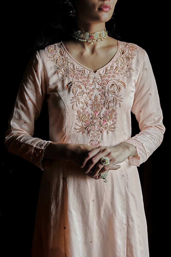 Pale Peach Linen Silk Aari Embroidered Kurta Set by ANANTI at Pernia's Pop Up Shop