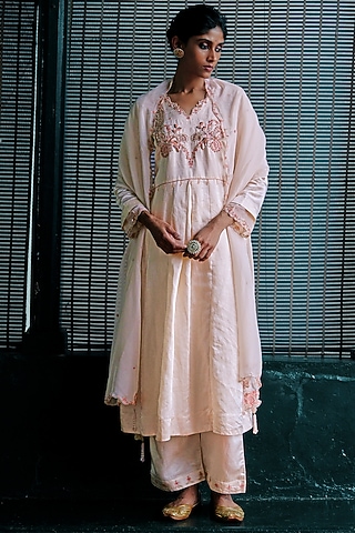 Petal Pink Linen Silk Cutwork Embroidered Kurta Set by ANANTI