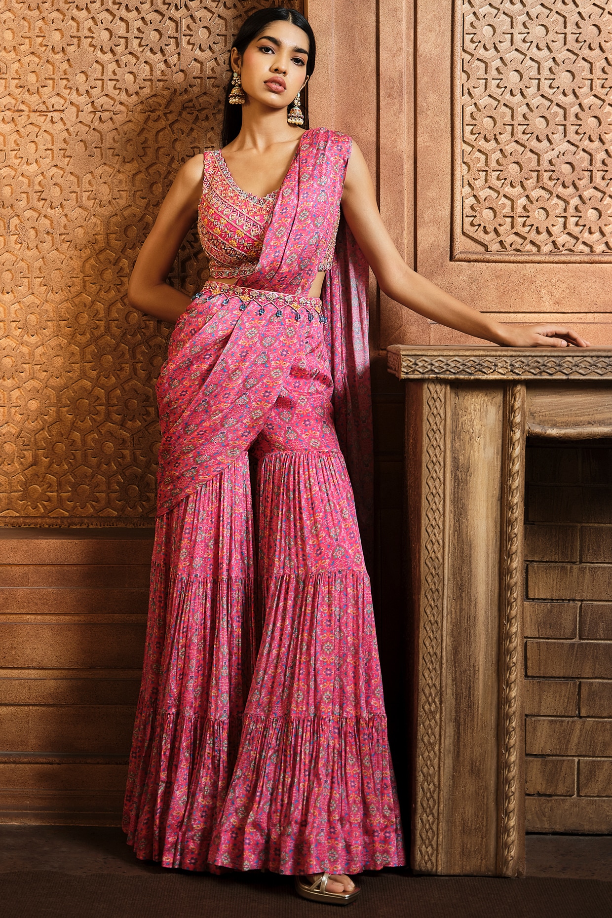 Grid work sharara sari with crystal aanchal and beaded blouse (moss) – Esha  Sethi Thirani