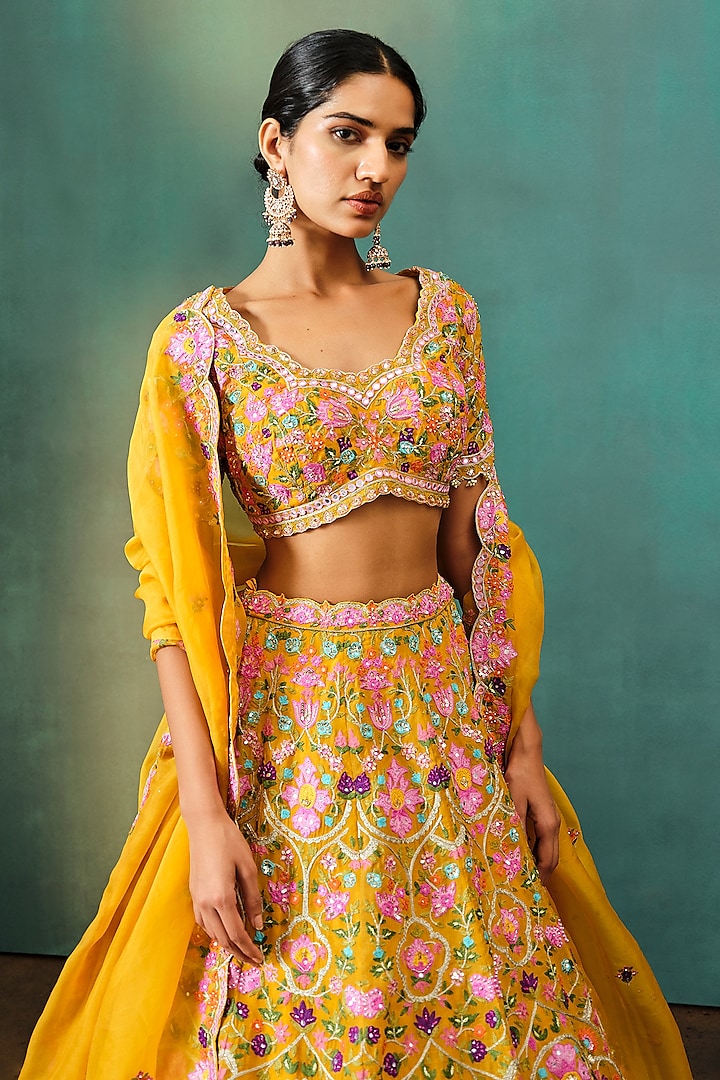 Yellow Organza Embroidered Bridal Lehenga Set by Aneesh Agarwaal at Pernia's Pop Up Shop