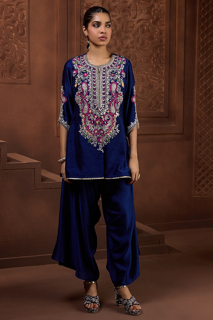 Navy Blue Silk Floral Embroidered Kurta Set by Aneesh Agarwaal PRET at Pernia's Pop Up Shop