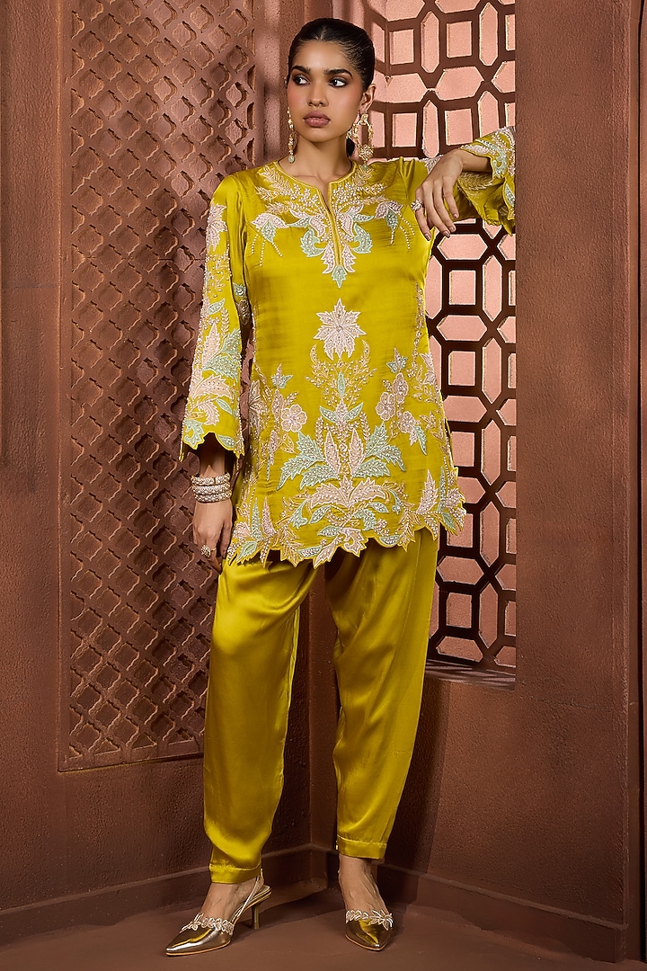 Chartreuse Satin Sequins Embroidered Kurta Set by Aneesh Agarwaal PRET at Pernia's Pop Up Shop