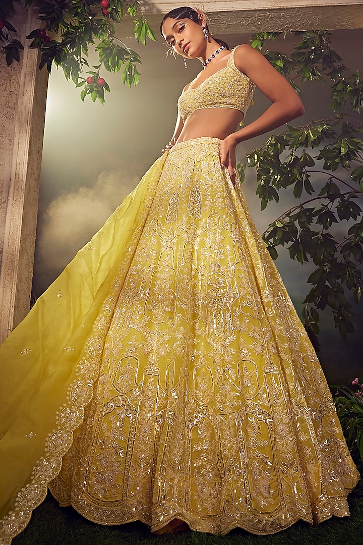 Prime Yellow Organza Embroidered Bridal Lehenga Set by Aneesh Agarwaal at Pernia's Pop Up Shop