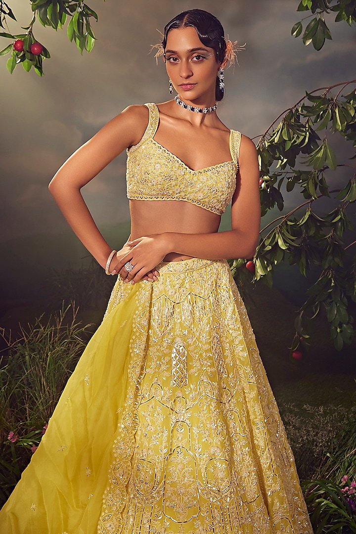 Prime Yellow Organza Embroidered Bridal Lehenga Set by Aneesh Agarwaal at Pernia's Pop Up Shop