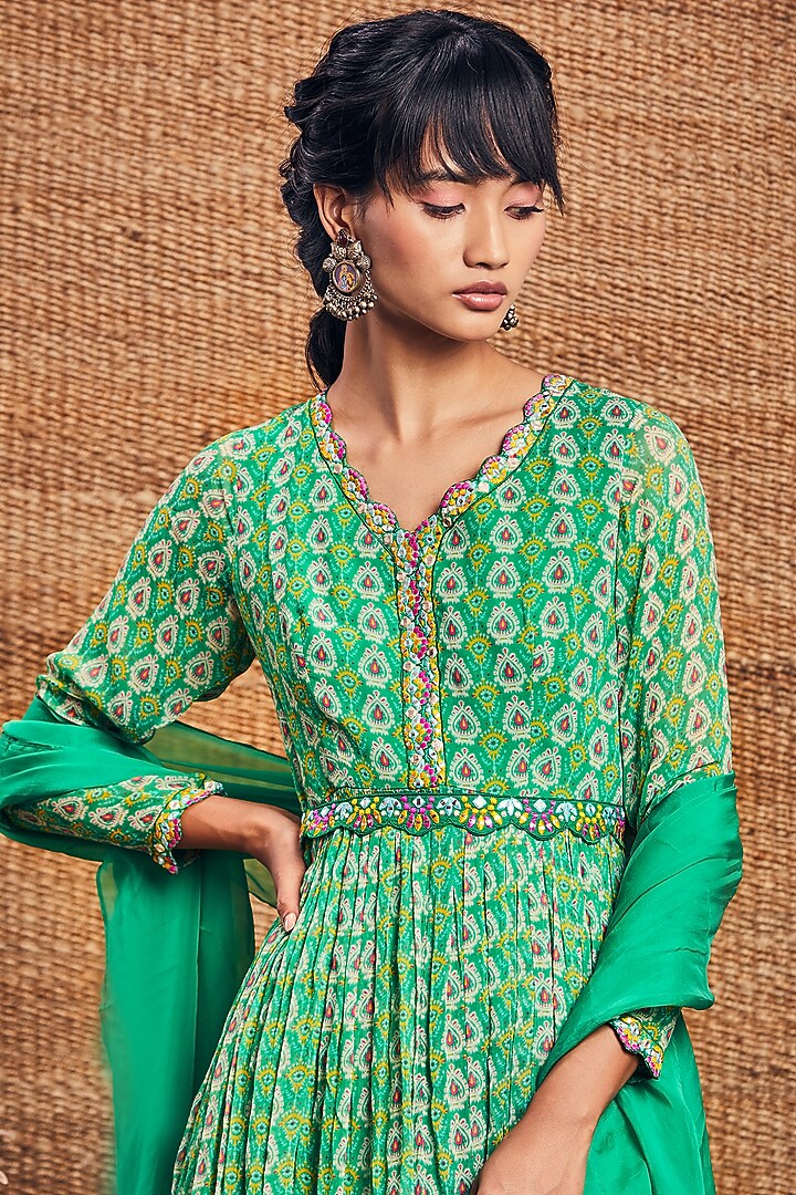 Emerald Printed Skirt Set by Aneesh Agarwaal PRET at Pernia's Pop Up Shop
