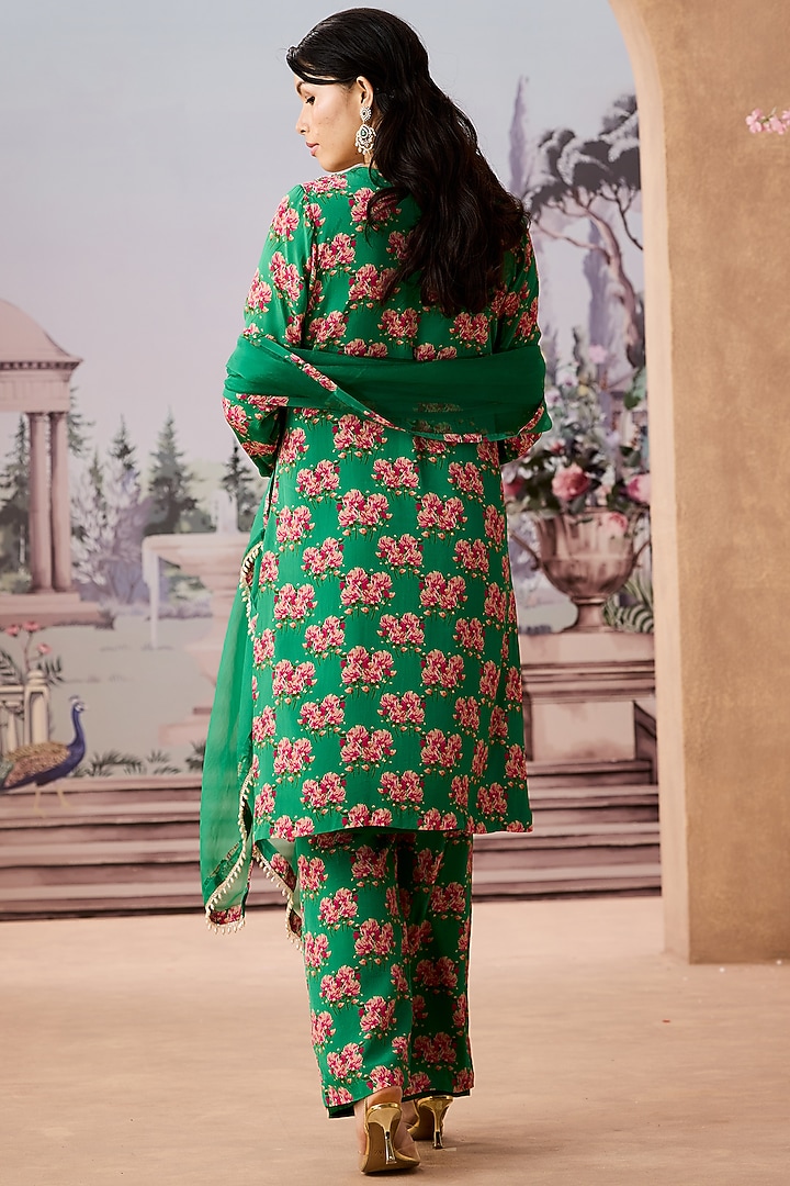 Green Crepe Printed & Embroidered Kurta Set by Aneesh Agarwaal PRET at Pernia's Pop Up Shop
