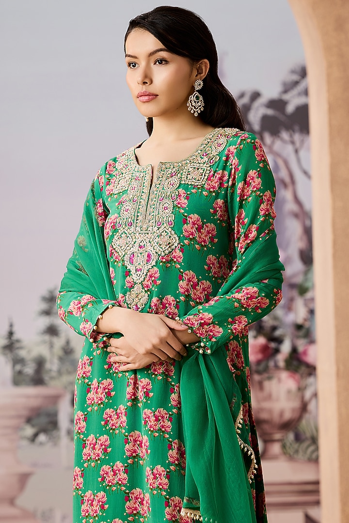 Green Crepe Printed & Embroidered Kurta Set by Aneesh Agarwaal PRET at Pernia's Pop Up Shop