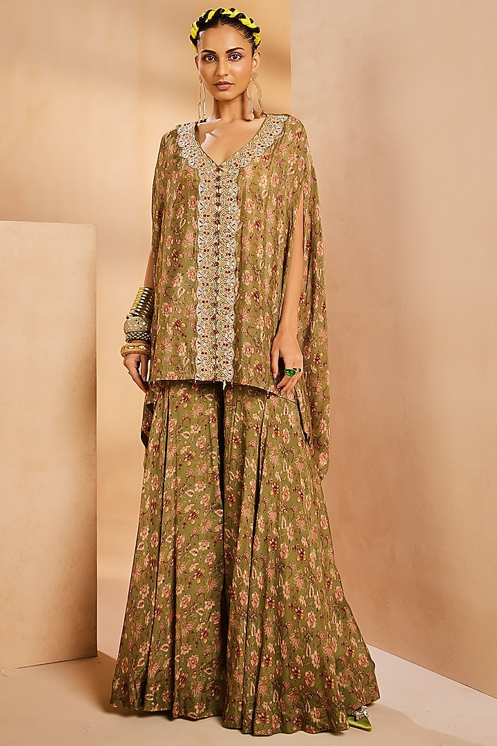 Green Chinon Hand Embroidered Kaftan Set by Aneesh Agarwaal PRET at Pernia's Pop Up Shop